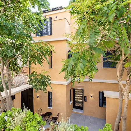 Industrial - Le Petit Bati Volos