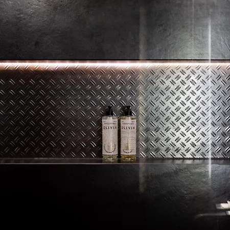 Industrial - Le Petit Bati Apartamento Volos