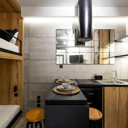 Apartman Industrial - Le Petit Bati Vólosz