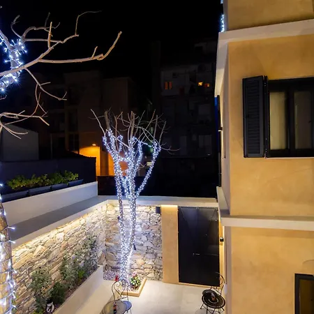 Industrial - Le Petit Bati Volos