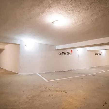 Industrial - Le Petit Bati شقة فولوس